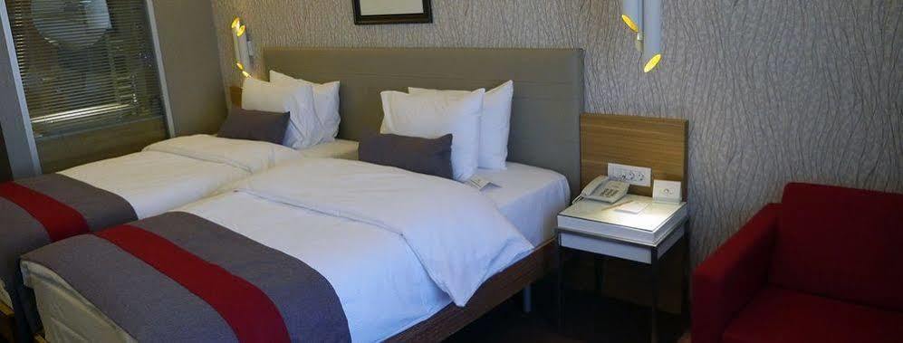 The Crater Hotel Tatvan Bagian luar foto